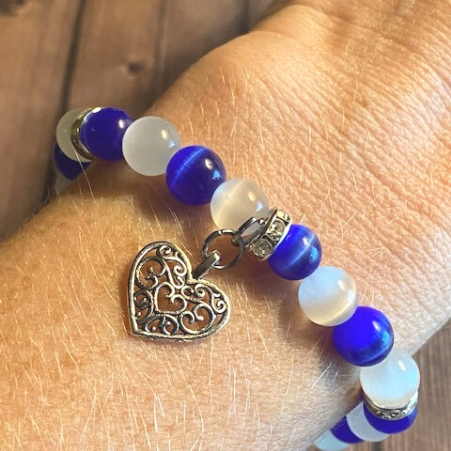 Colorful Cats-Eye Beaded Stretch Bracelet With Heart Charm